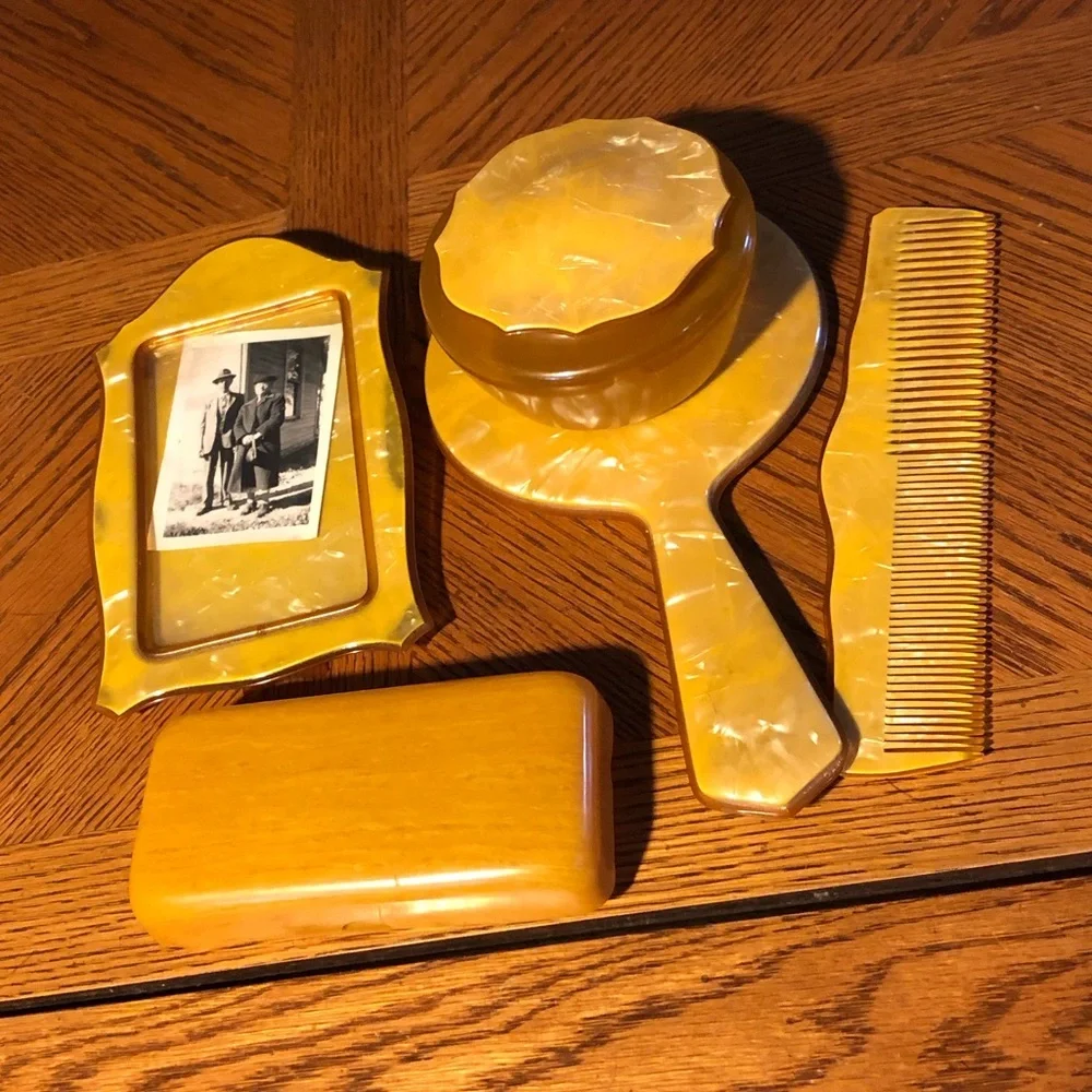 Vintage Celluloid Vanity Set